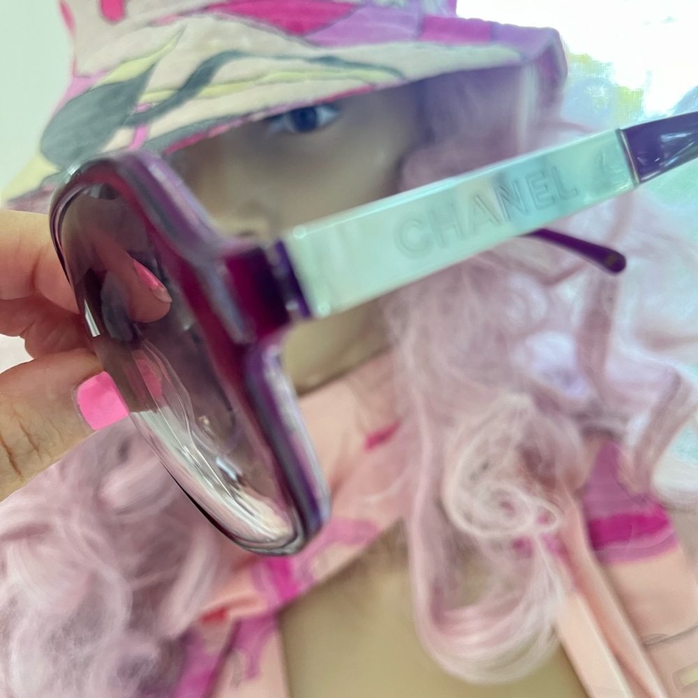 CHANEL Purple Sunglasses - Picture 2 of 8